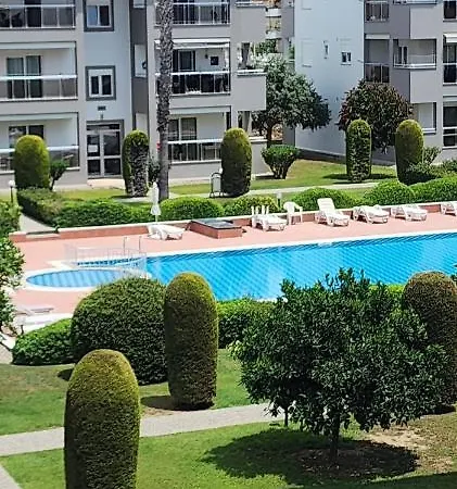 Citrus Garden Apartment Side