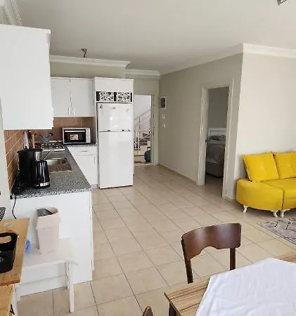 Citrus Garden Apartment Side