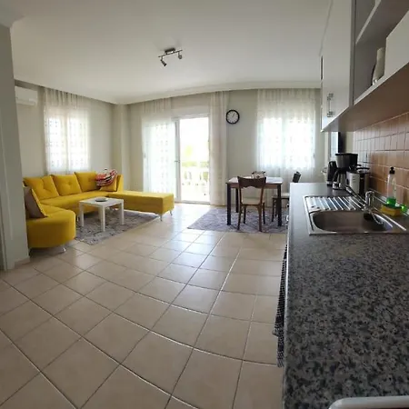 Citrus Garden Apartment