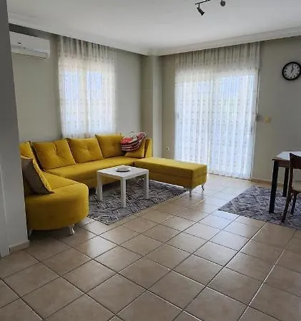 Citrus Garden Apartment Side